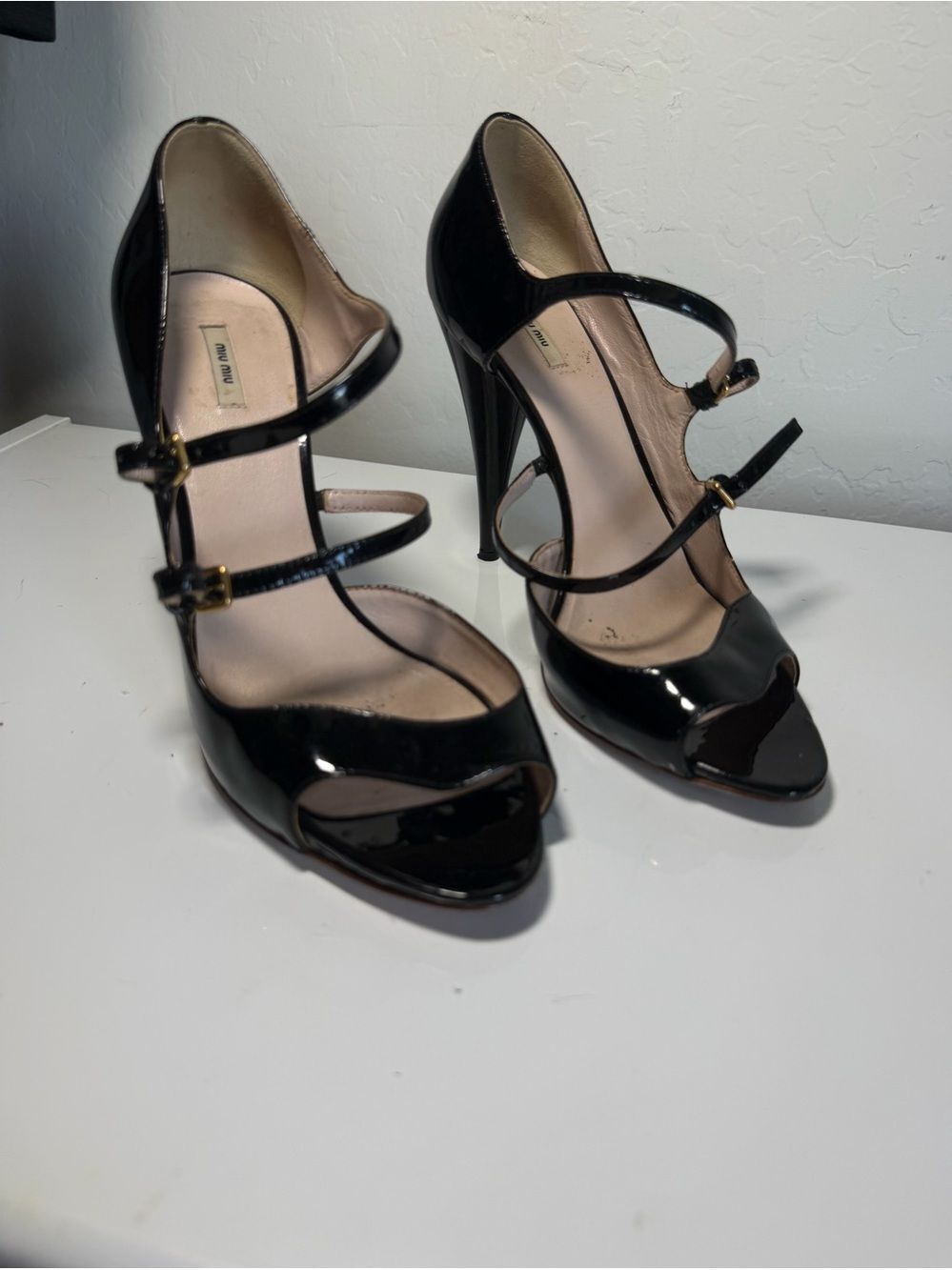 Miu Miu Black Patent Leather Strappy Peep-Toe Pumps 39